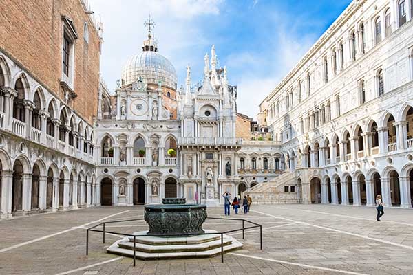 Palacio Venecia Palacio Venecia