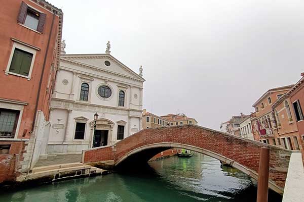 Piazza di San Trovaso Dorsoduro